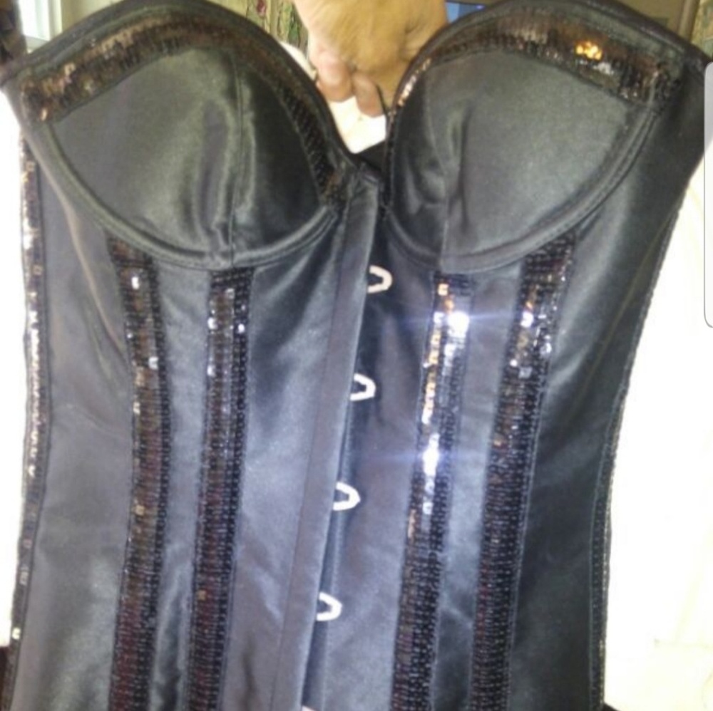 Corset never used